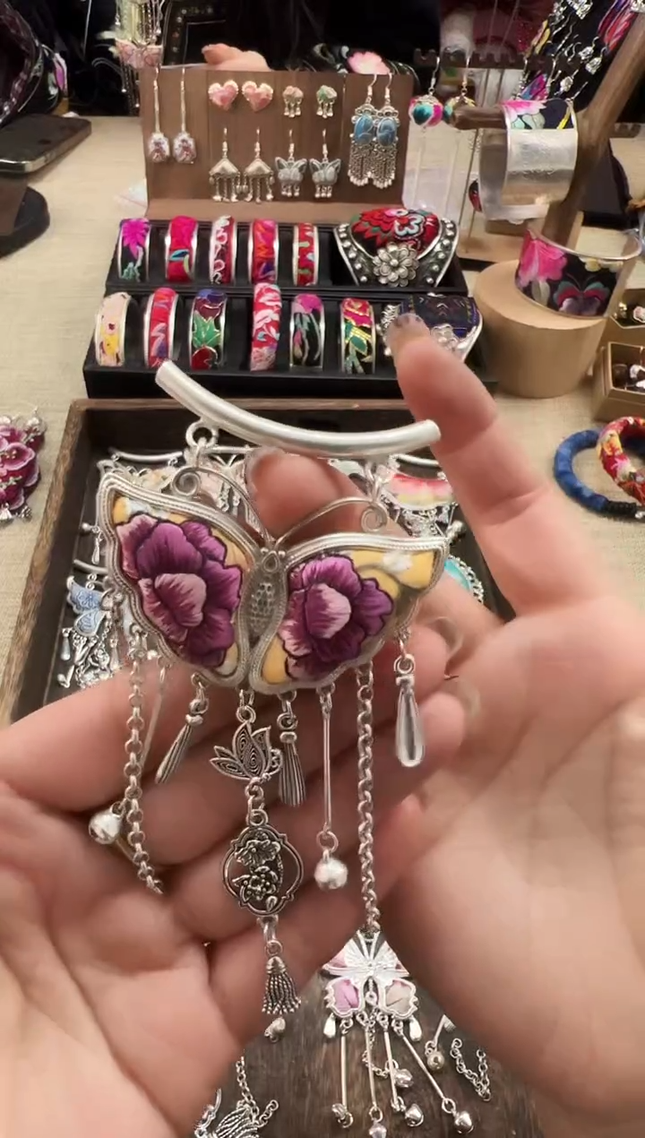 【闪购商品】织绣民族风老绣饰品423