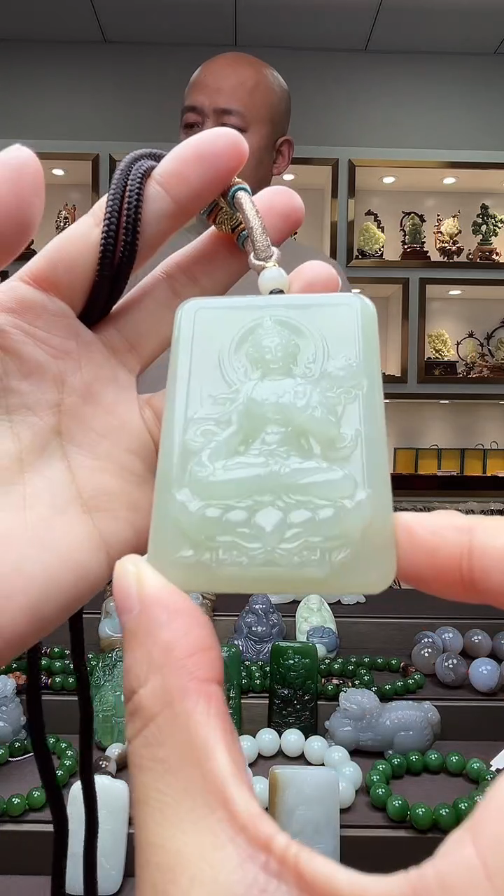 【闪购商品】和田玉颈饰未镶嵌苏