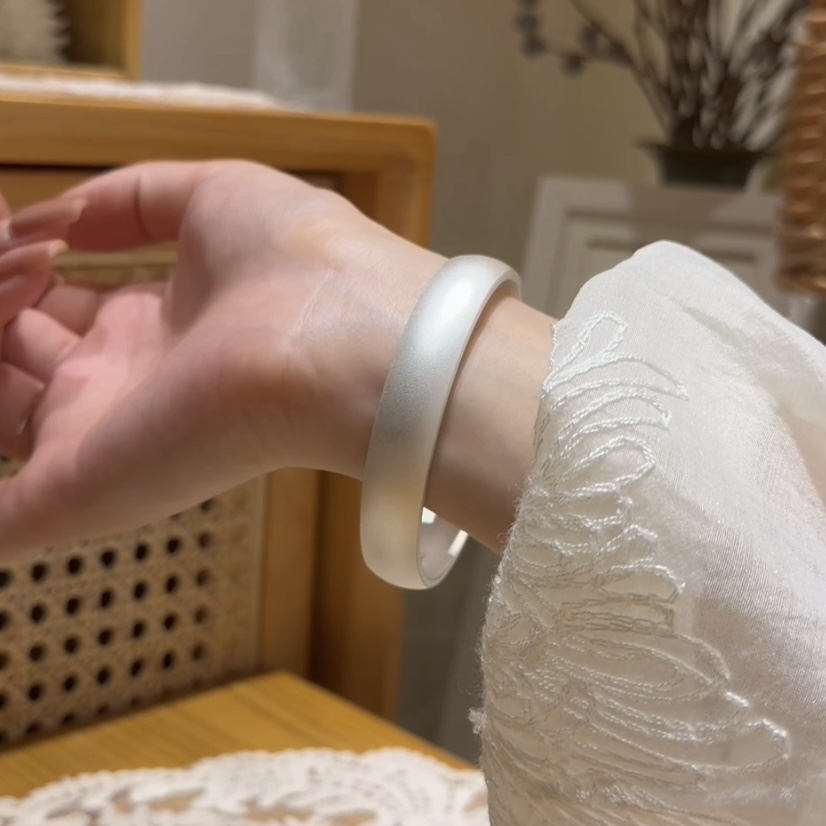 足银手镯 轮胎镯 足银999泥鳅背素圈银手镯女古法轮胎镯实心镯子