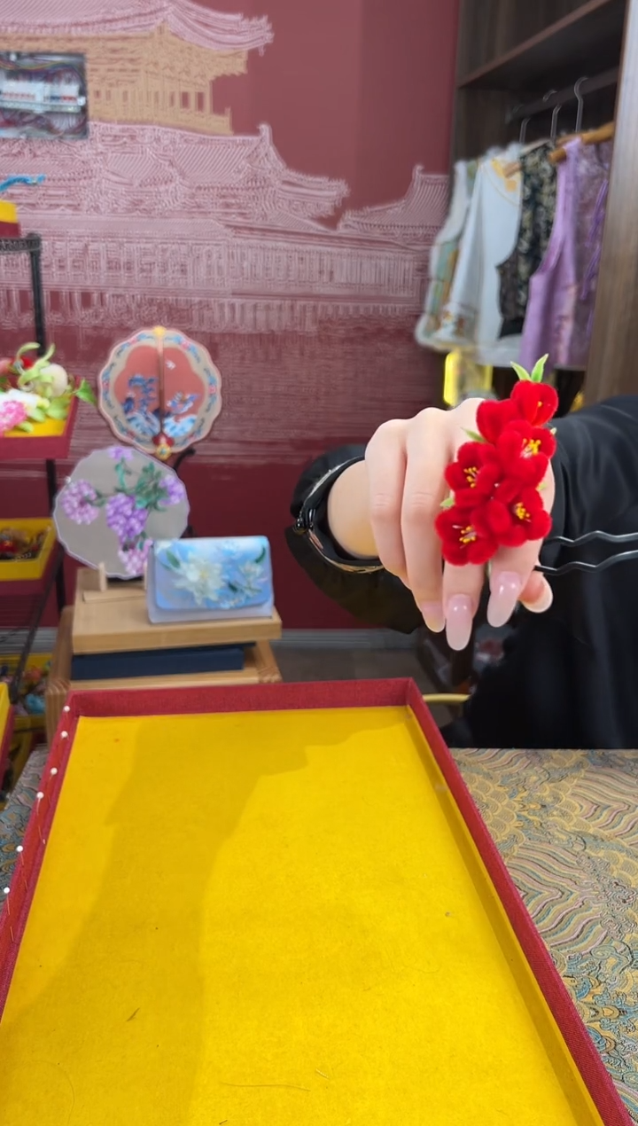 【闪购商品】刺绣非遗绒花（发饰）