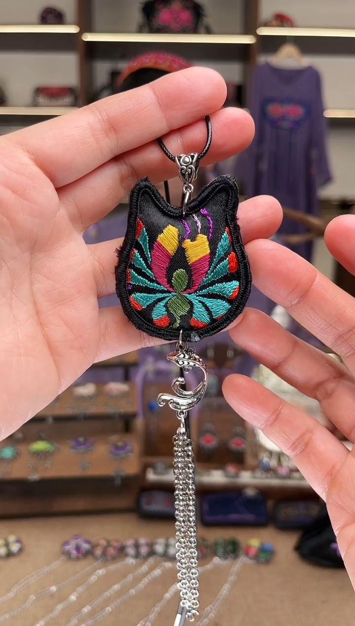 织绣1864黔东南苗族刺绣