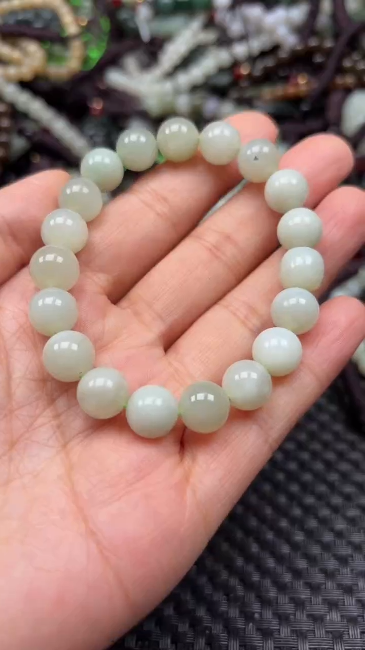 【闪购商品】和田玉颈饰未镶嵌.