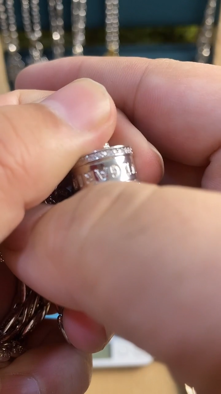 瓷片丞***C灼水精品好物集