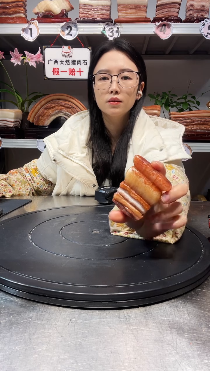 石材泰****物天然石材柳州猪肉石6-7-3