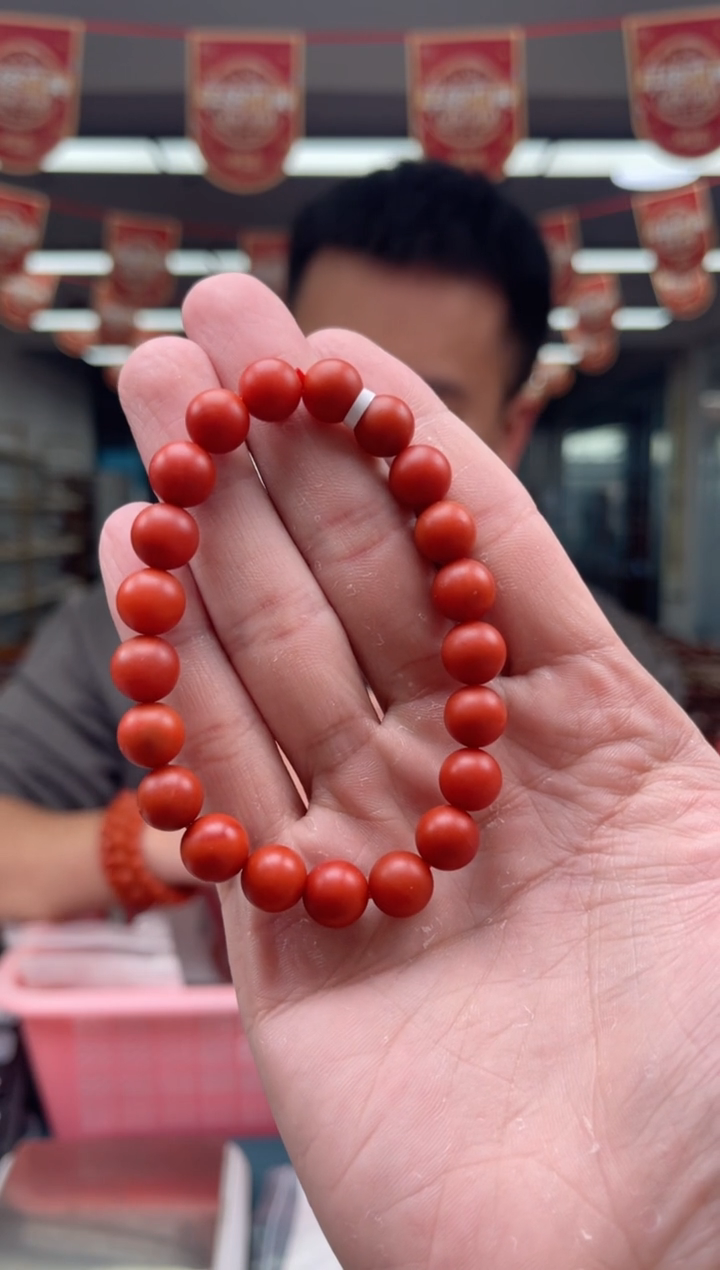 【闪购商品】南红玛瑙A70未镶嵌9mm阿东寨单圈-多样性发一件