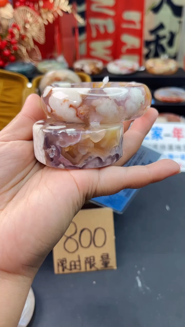 【闪购商品】石英质玉手镯未镶嵌赠送镯心（60圈口）