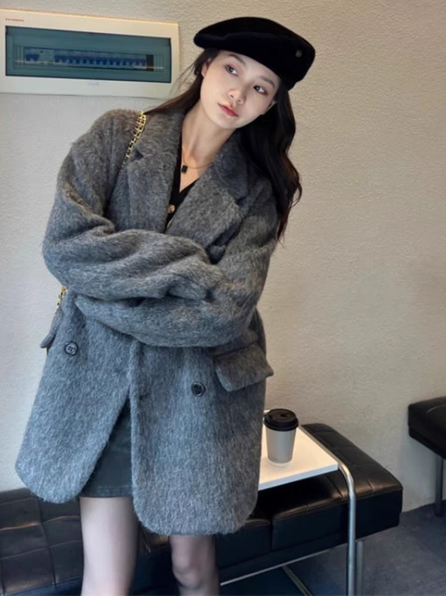 毛呢外套女秋冬2025新款灰色赫本风羊毛大衣西装小个子高级感短款