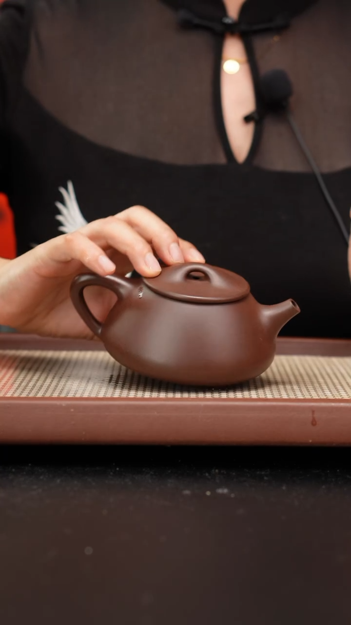 【闪购商品】紫砂茶壶全手工铁芯老紫景舟250