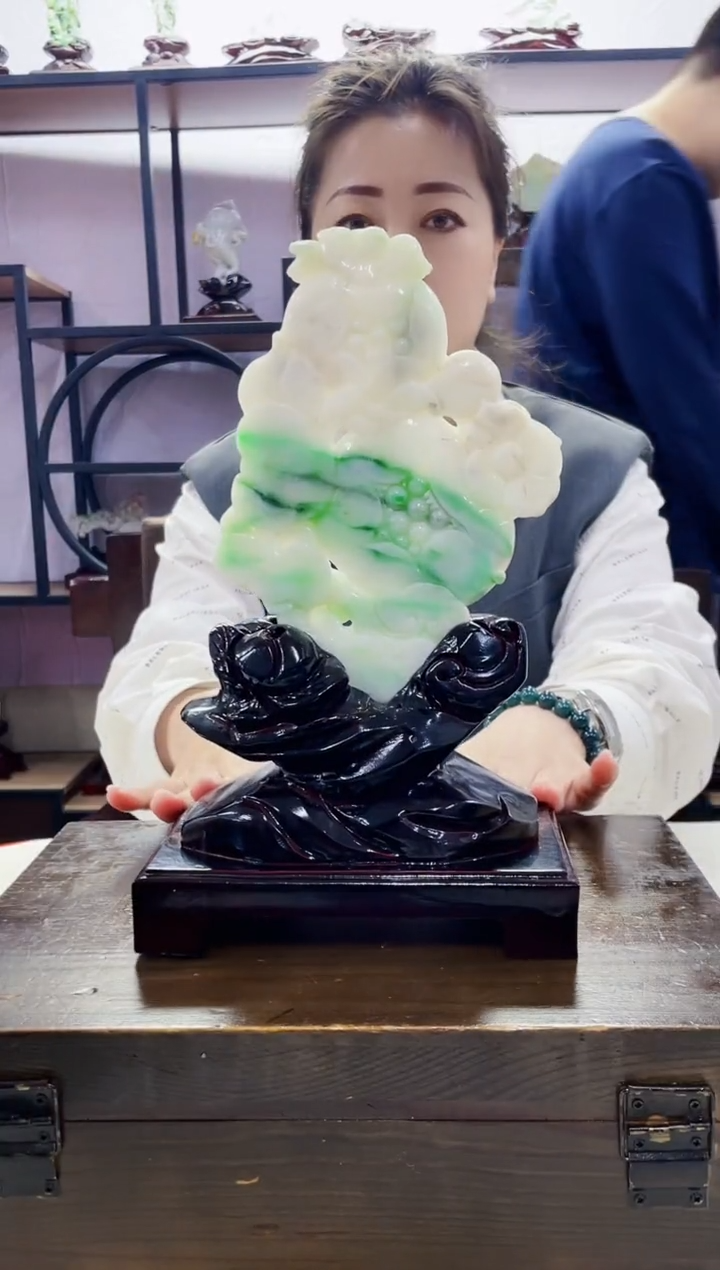 【闪购商品】定制翡翠未镶嵌毛货02220070