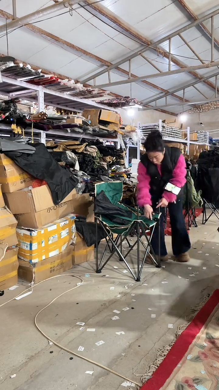 铁瑕疵不售后椅子     11