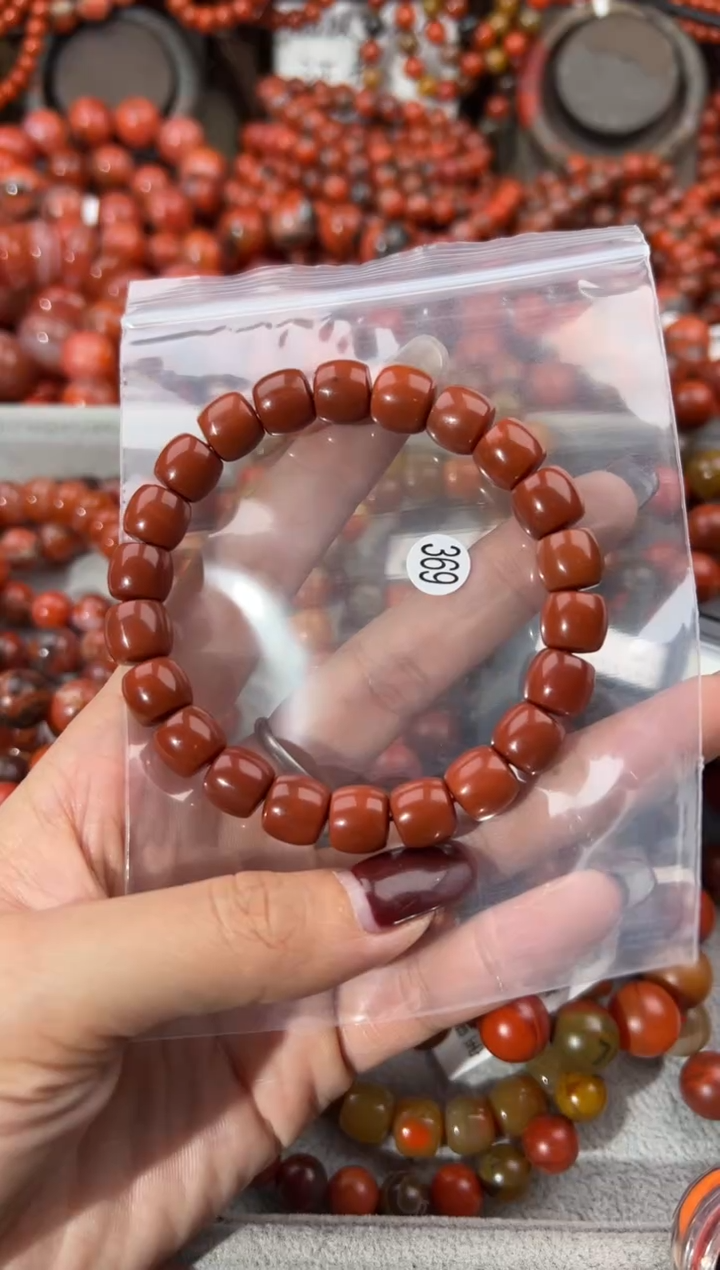 未镶嵌手串南红玛瑙10+