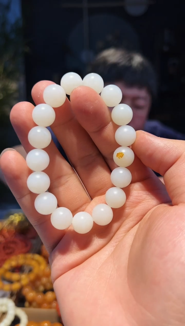 手串未镶嵌和田玉12+单圈