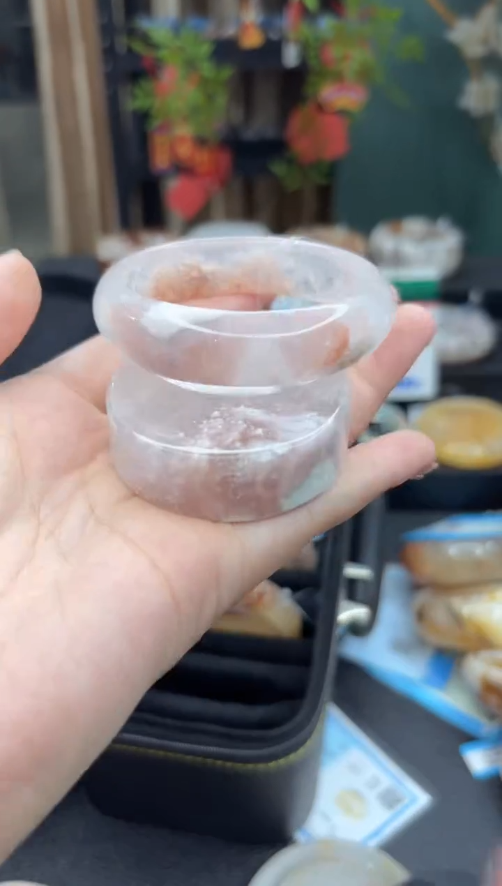 【闪购商品】石英质玉手镯未镶嵌528（52圈赠送镯心）