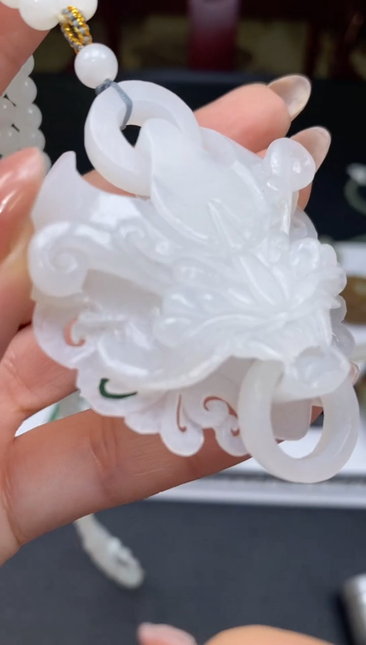 颈饰未镶嵌和田玉40293