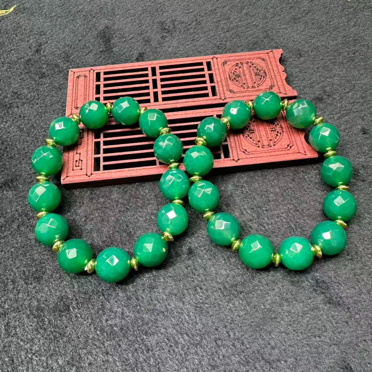 【刘少文】卡13左右星辰耀阳绿玛瑙手串-MS-J140-多样性只发一件