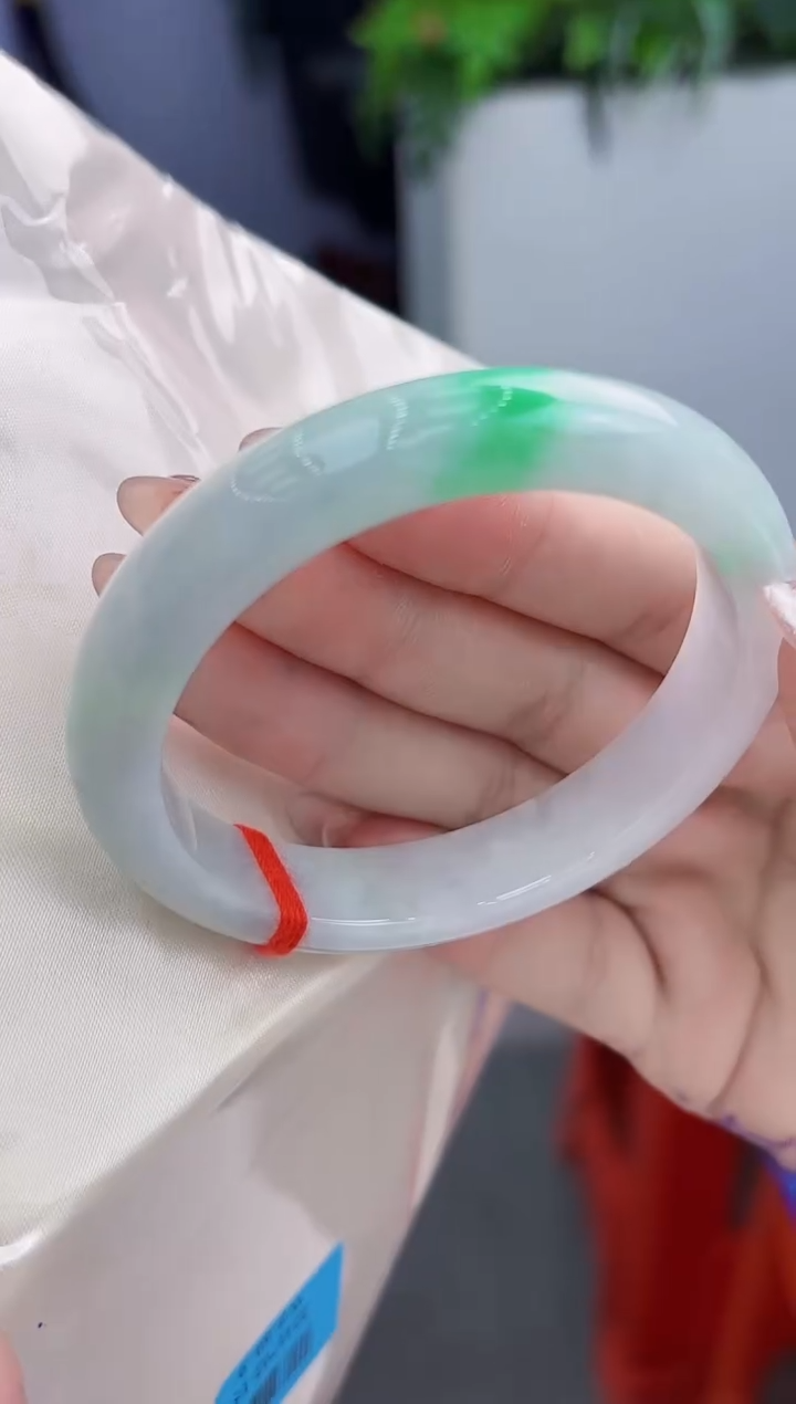 【闪购商品】翡翠手镯未镶嵌翡翠手镯