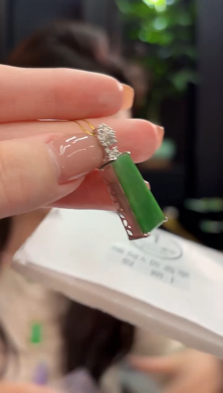 吊坠(不含链)未镶嵌翡翠缅甸A货/支持复检/一件