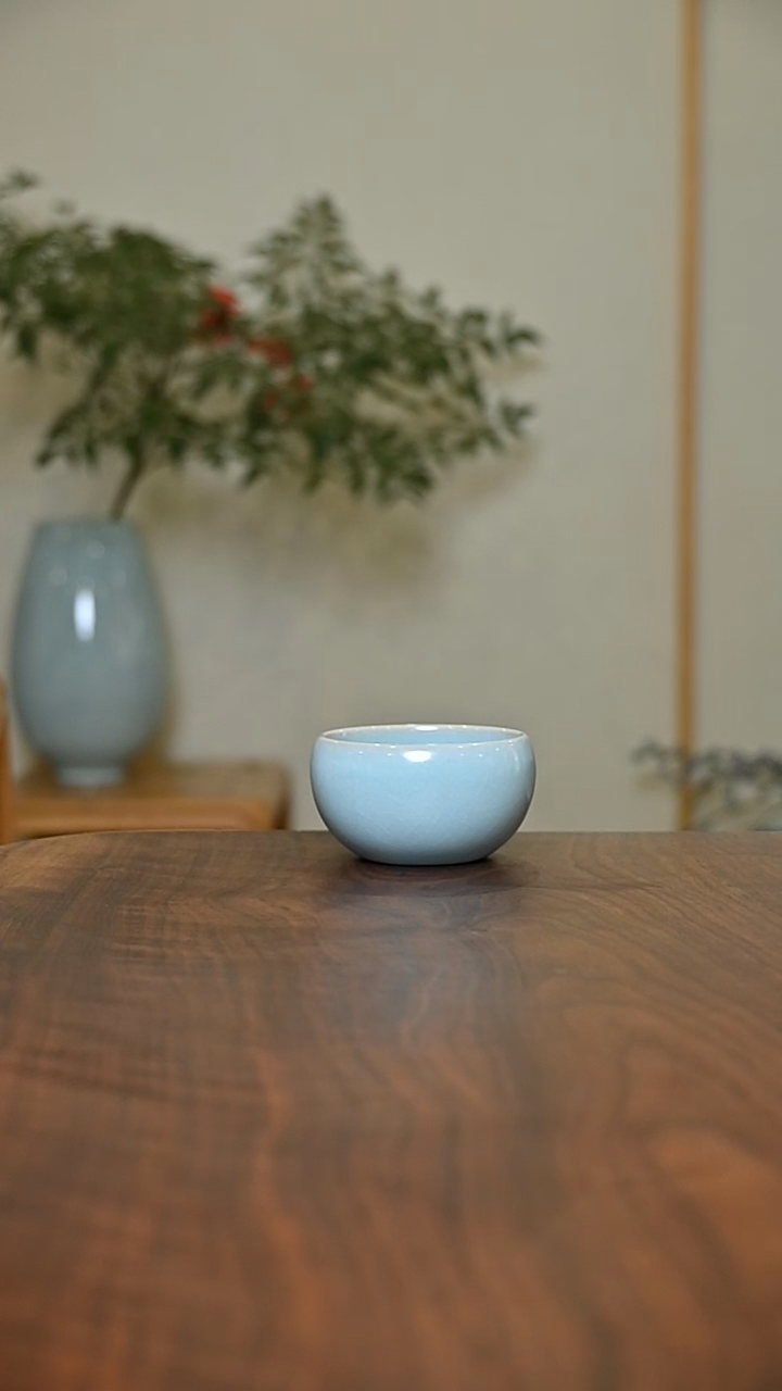 圆钵杯 天青 微瑕 朱法喜款