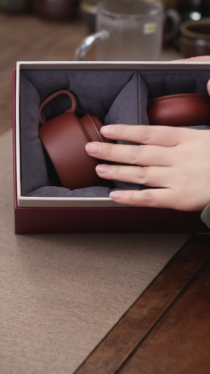 茶壶紫砂德钟套装