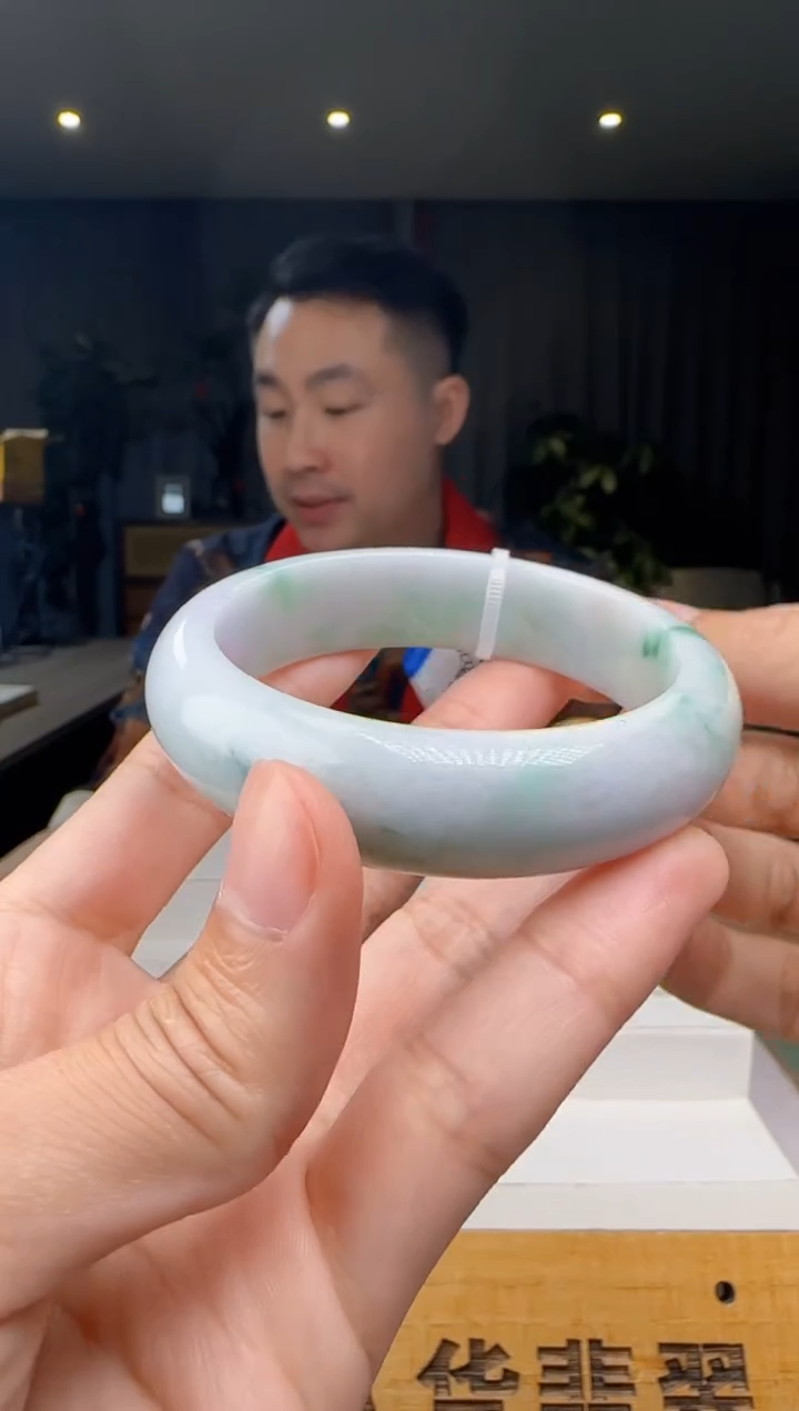 【闪购商品】翡翠手镯未镶嵌XM@@960Q7J02261