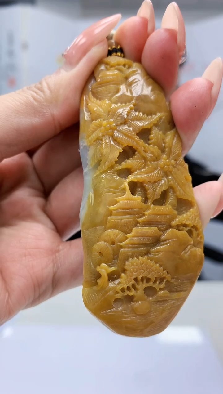 【闪购商品】定制翡翠未镶嵌4917MM-毛货挂件98