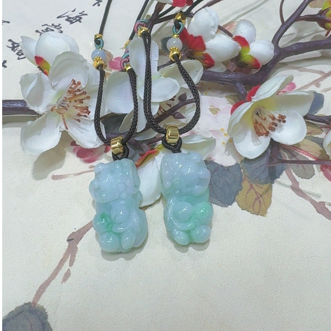 天然翡翠A货貔貅（多样性发货只发一个）宽20-23高33-35厚11-13送绳