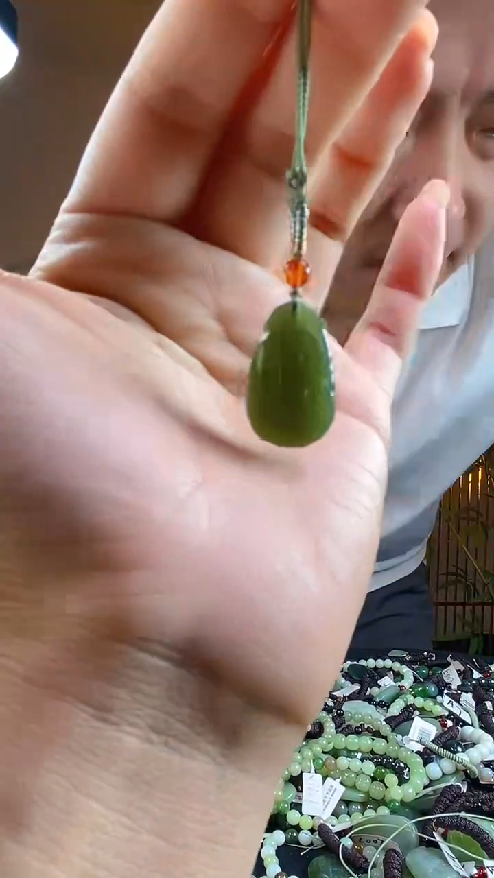 和田玉未镶嵌颈饰多样性发货，拍一发一