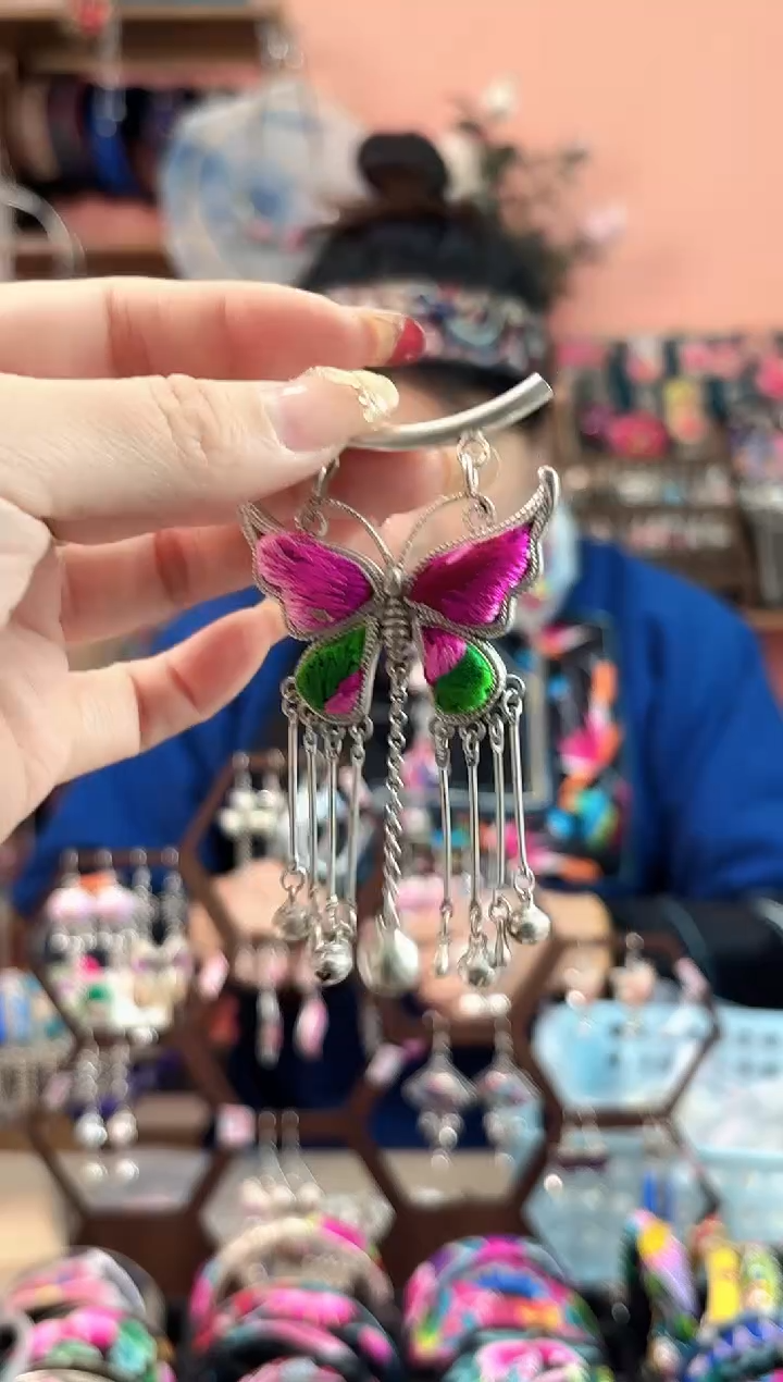 艺枝独绣手工饰品262