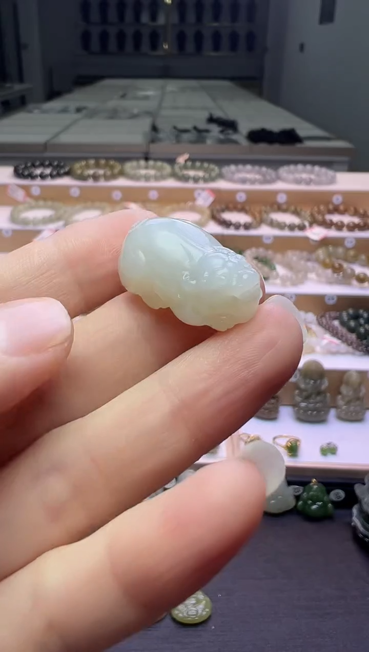 颈饰未镶嵌和田玉178号链接