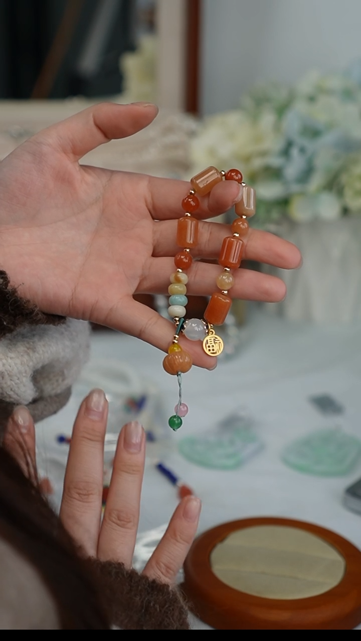 【闪购商品】石英质玉手链合金手串