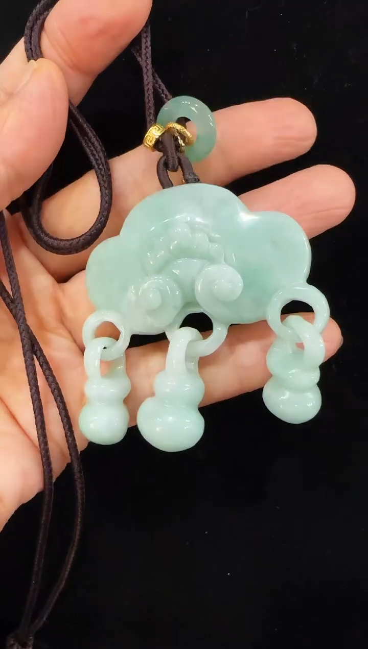 颈饰未镶嵌翡翠国风