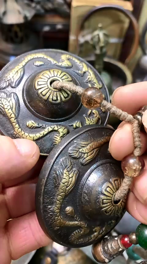  一物一拍编号   藏碰铃