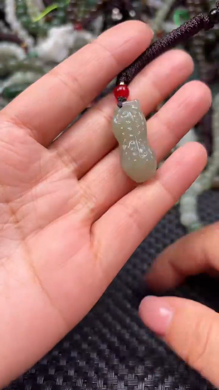 【闪购商品】和田玉颈饰未镶嵌.