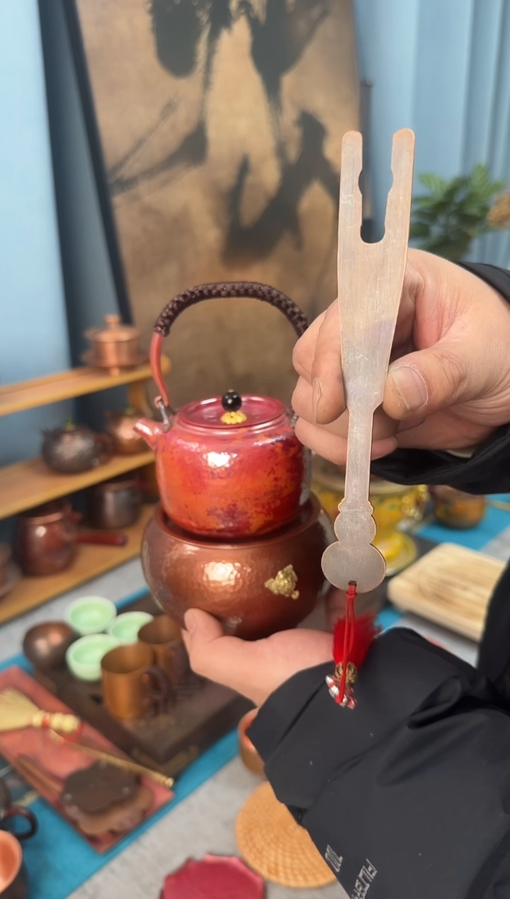 300毫升小提梁 +金蟾壶承 + 壶叉