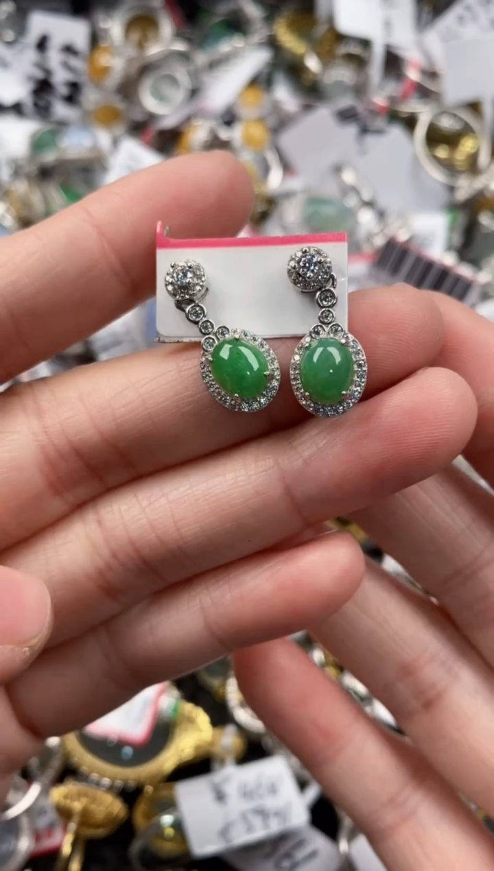 银S925镶嵌戒指翡翠888      4