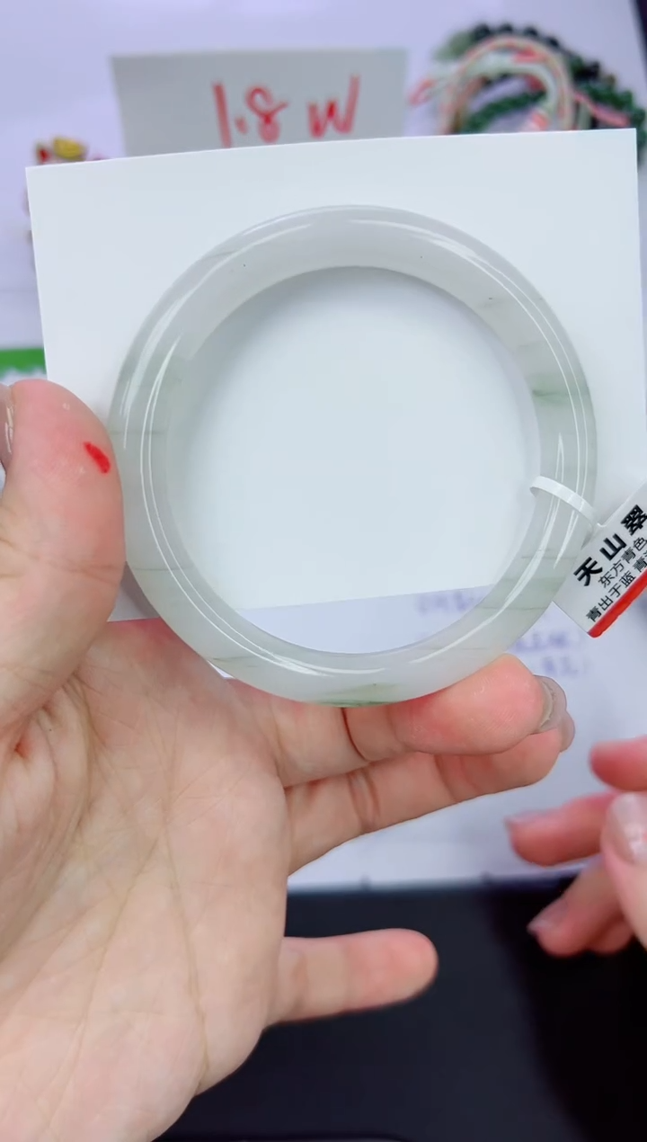 【闪购商品】石英质玉手镯未镶嵌214-58.7