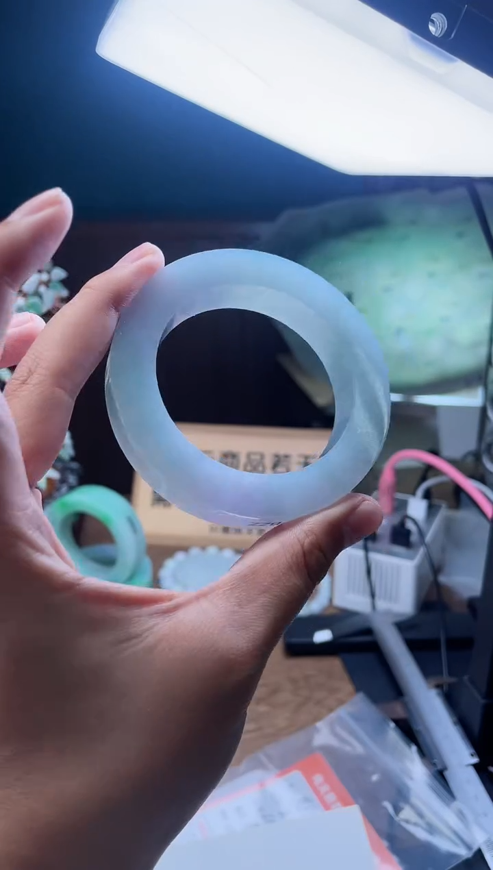 【闪购商品】定制翡翠手镯未镶嵌定制