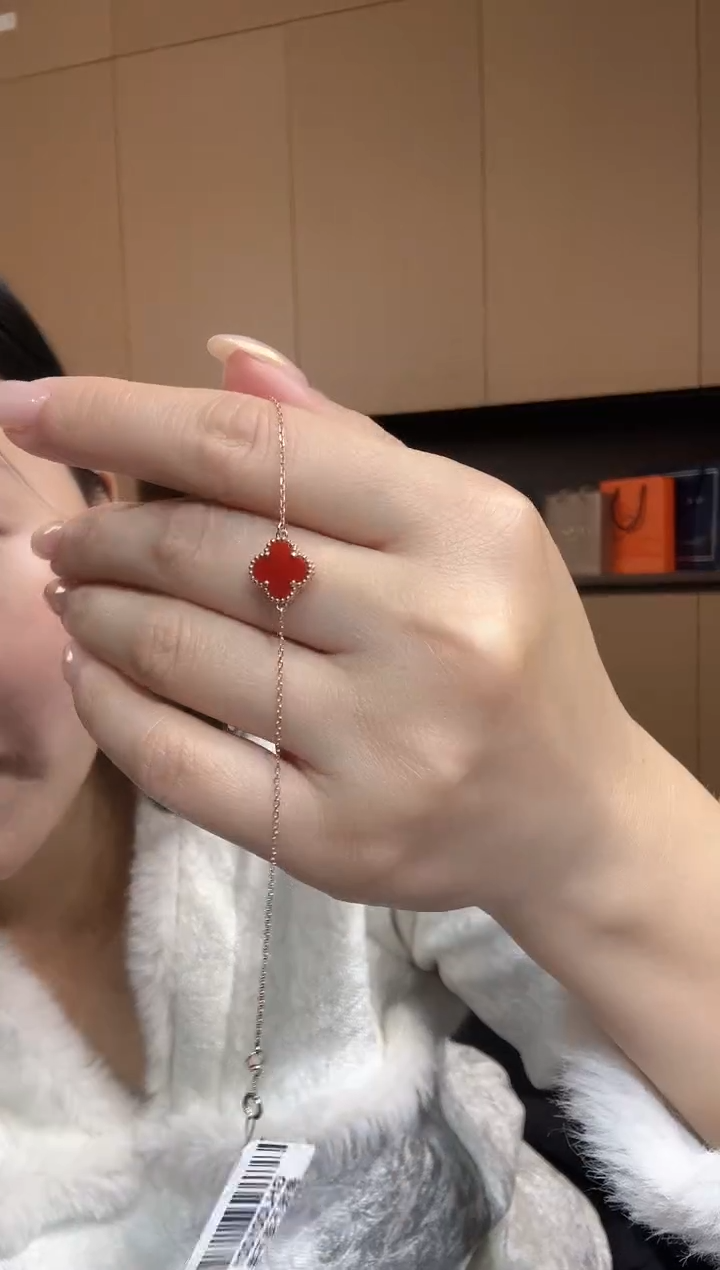 【闪购商品】玛瑙/玉髓手链18K金镶嵌红色k黄，小号单花手链GHJ