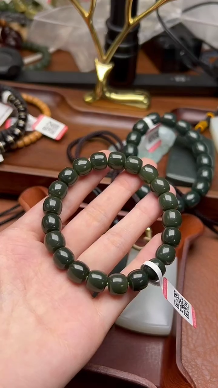 【闪购商品】和田玉手串未镶嵌JYMND41221-3