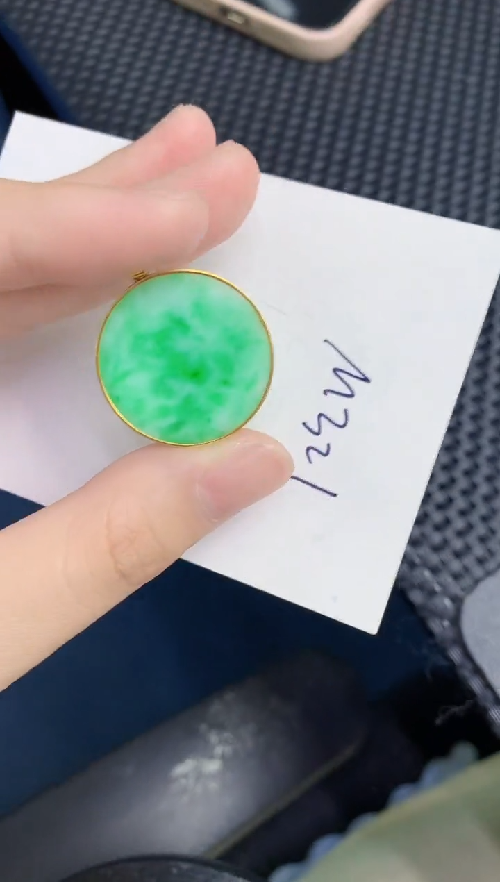 【闪购商品】翡翠颈饰18K金镶嵌0000000000