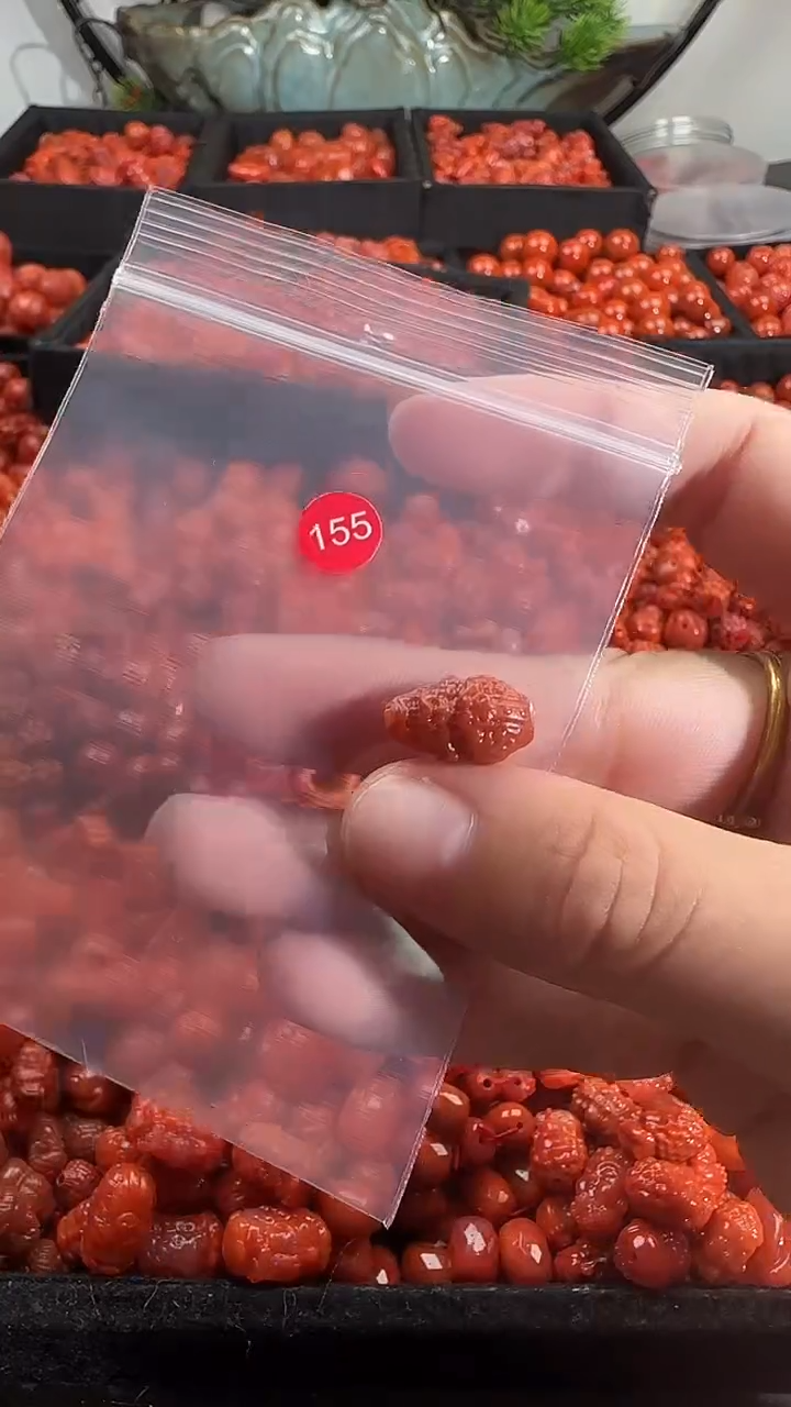 颈饰未镶嵌南红玛瑙1