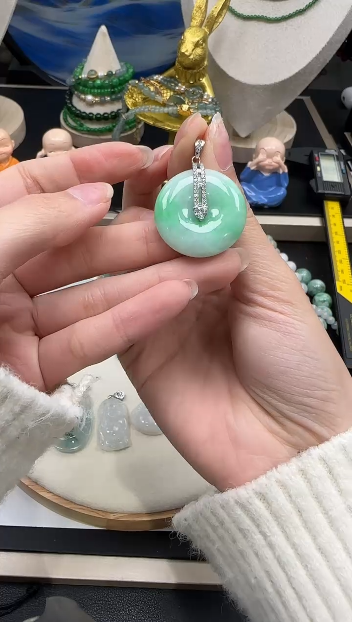 【闪购商品】翡翠吊坠(不含链)银S925镶嵌【海莎一口翠】翡翠挂件1