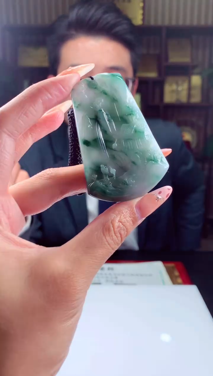 【闪购商品】定制翡翠未镶嵌挂件发货（拍一发一）