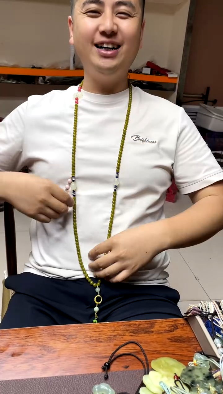 岫玉未镶嵌吊坠多样性发货其中发一