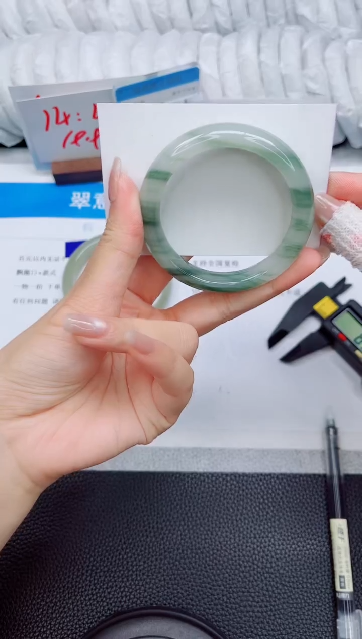 石英质玉手镯未镶嵌194-52.2