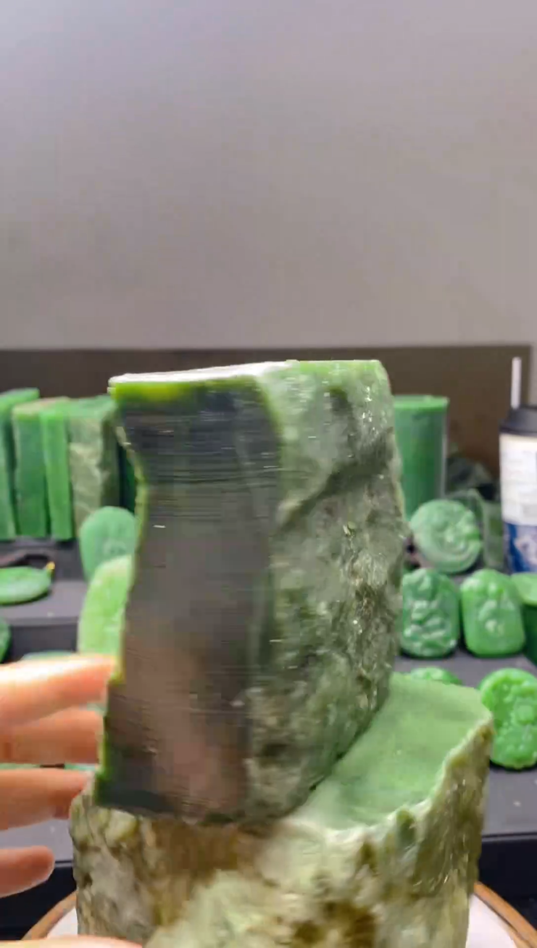 未镶嵌和田玉（碧玉）珠宝半成品1