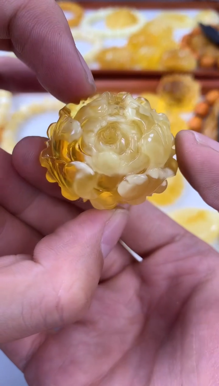 【闪购商品】蜜蜡珠宝奇石未镶嵌吊坠