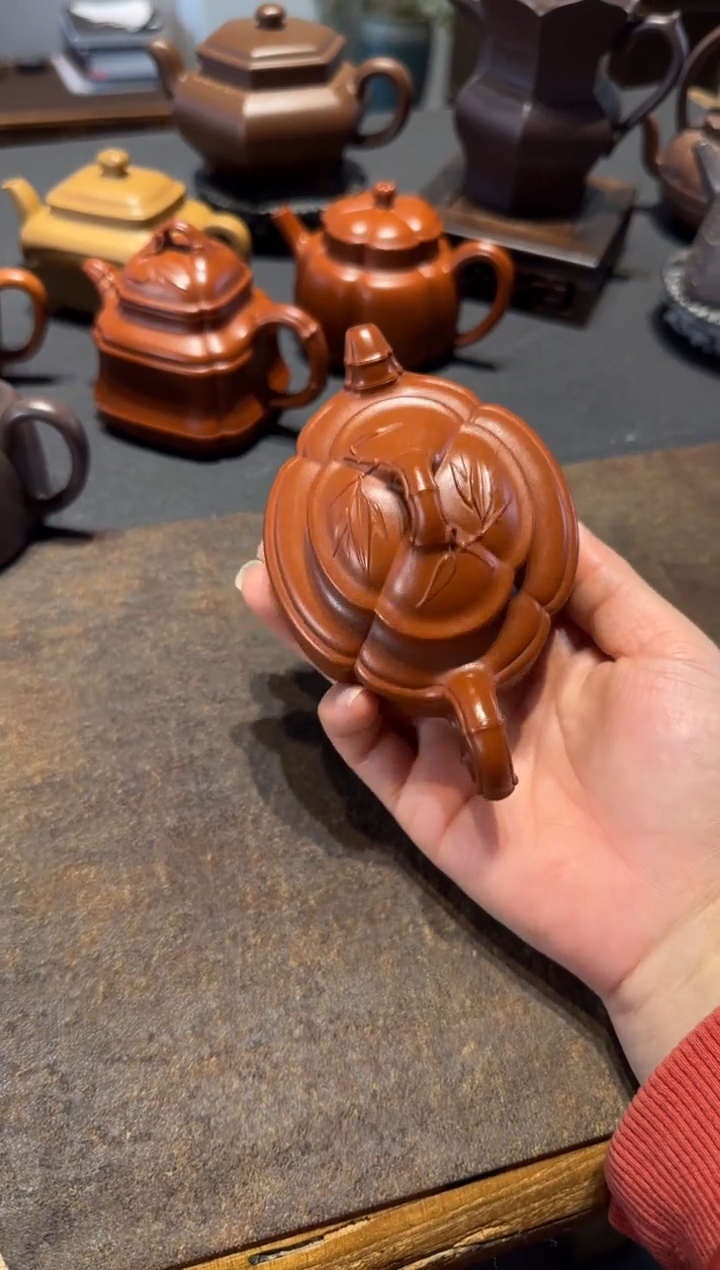 【闪购商品】紫砂茶壶海棠腰圆双线竹鼓