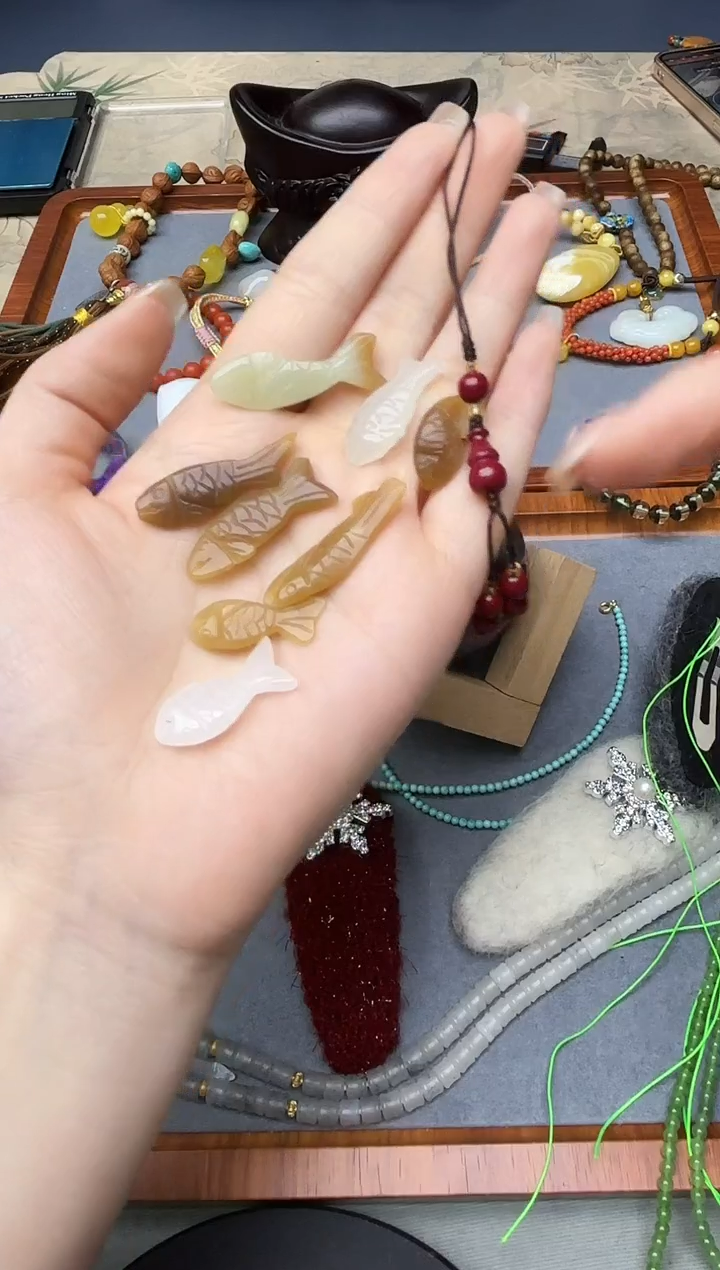 天然辰砂石*朱砂挂件ZD