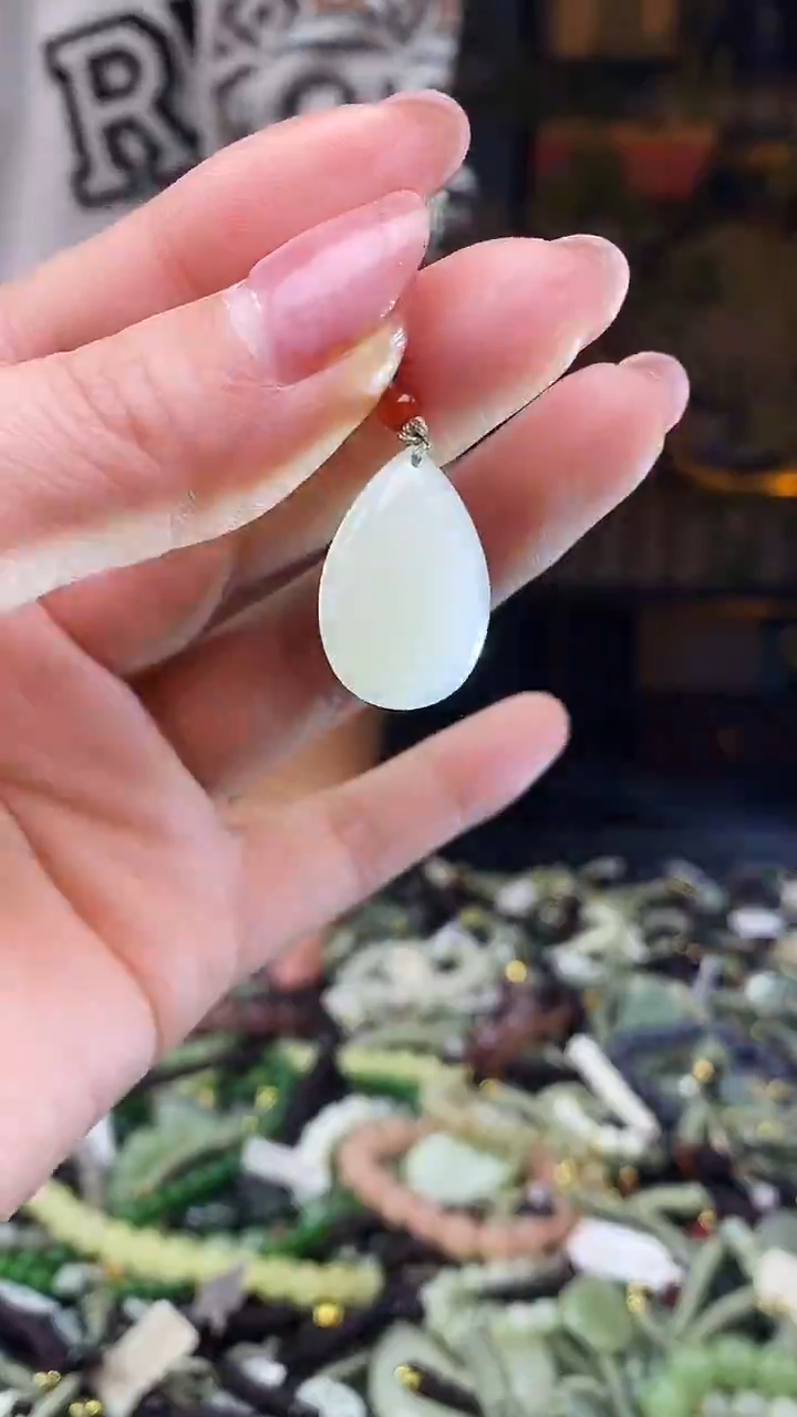 颈饰未镶嵌和田玉多样性发货，拍一发一